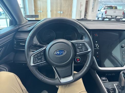 Used 2025 Subaru Legacy Premium AWD/4WD image 3