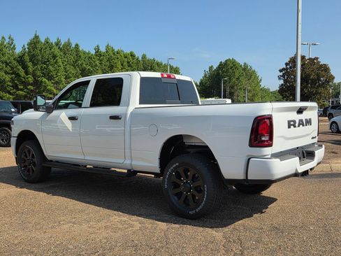 New 2026 RAM 2500 Tradesman AWD/4WD image 4
