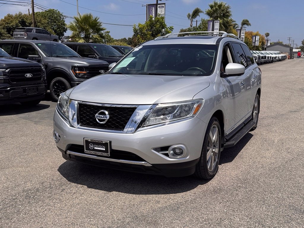 Used 2015 Nissan Pathfinder Platinum w/ Cargo Package FWD image 7