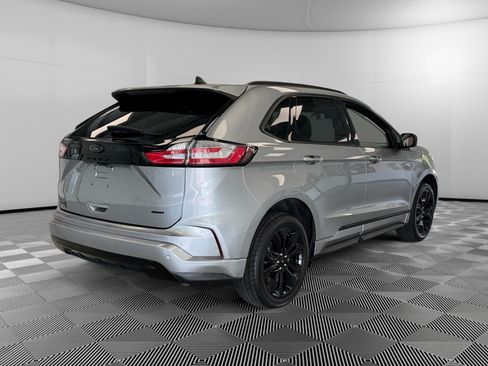 Used 2022 Ford Edge SE w/ Black Appearance Package AWD/4WD image 8