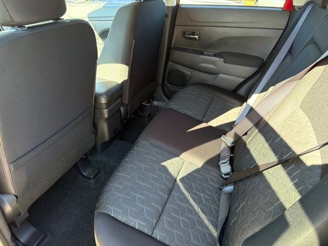 New 2027 Mitsubishi Outlander Sport ES AWD/4WD image 15