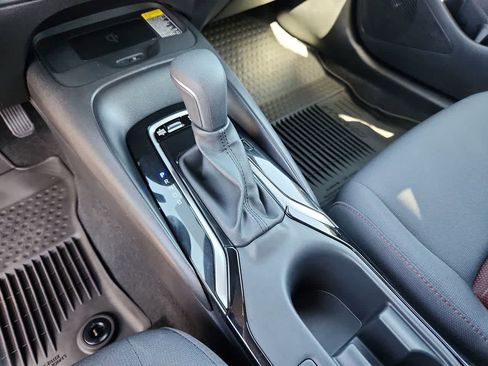 Used 2024 Toyota Corolla SE image 21