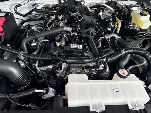 Certified 2026 Toyota Tacoma SR AWD/4WD image 38