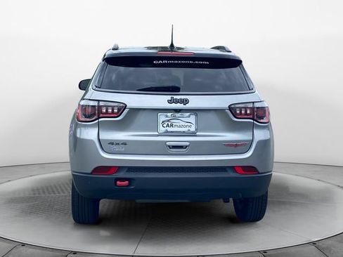 Used 2020 Jeep Compass Trailhawk AWD/4WD image 4