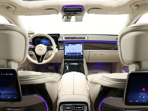 Used 2022 Mercedes-Benz Maybach S 580 4MATIC image 37