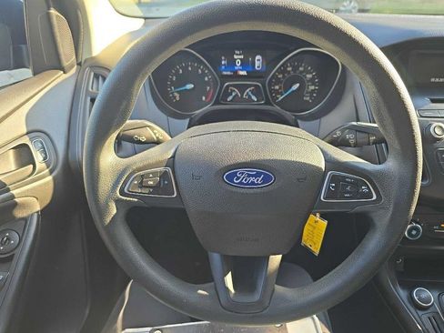 Used 2016 Ford Focus S image 16