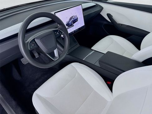 Used 2024 Tesla Model 3 Long Range RWD image 11