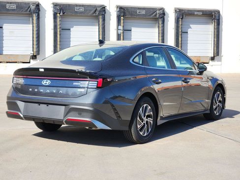 New 2026 Hyundai Sonata Blue image 4