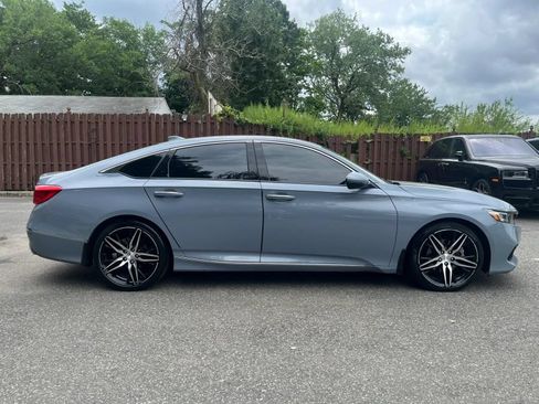 Used 2021 Honda Accord Touring image 8