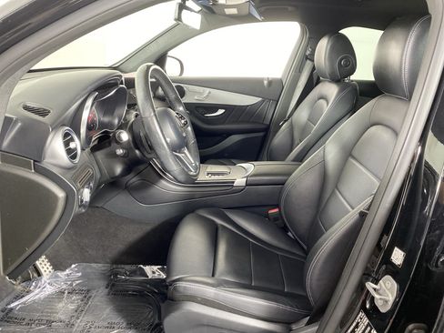 Used 2021 Mercedes-Benz GLC 300 4MATIC Coupe image 48