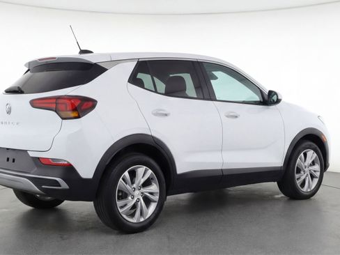 Used 2025 Buick Encore GX Preferred image 9