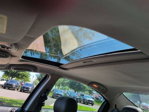 Used 2001 Chrysler 300M FWD image 19