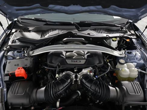 Used 2024 Ford Mustang GT Premium image 13