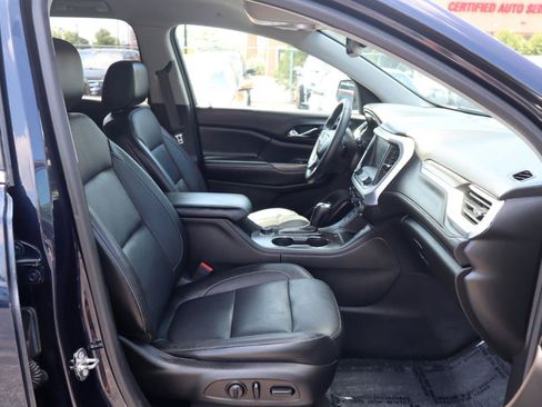 Used 2017 GMC Acadia SLT AWD/4WD image 9
