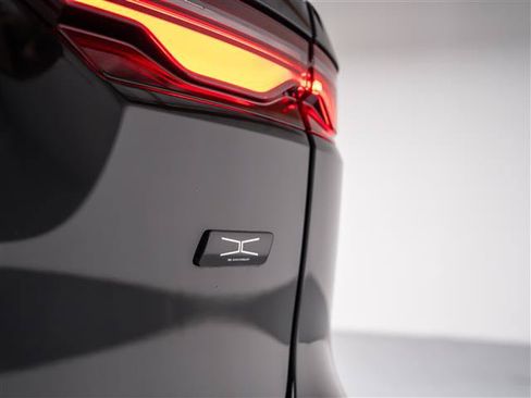 New 2026 Jaguar F-PACE R-Dynamic S AWD/4WD image 31