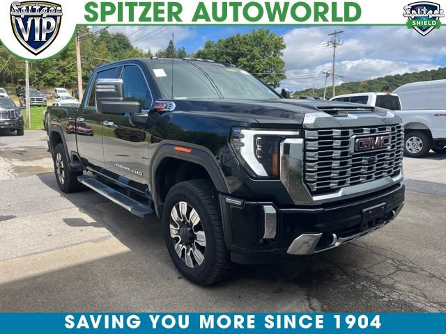 Used 2026 GMC Sierra 2500 Denali w/ Technology Package AWD/4WD image 1