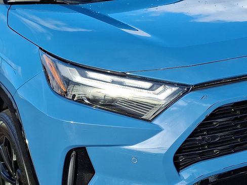 Certified 2022 Toyota RAV4 XSE image 9