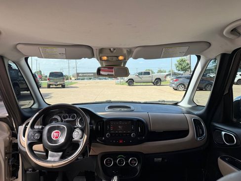 Used 2014 FIAT 500L Lounge FWD image 20