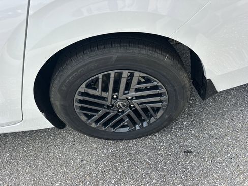 New 2026 Nissan Sentra SV image 10