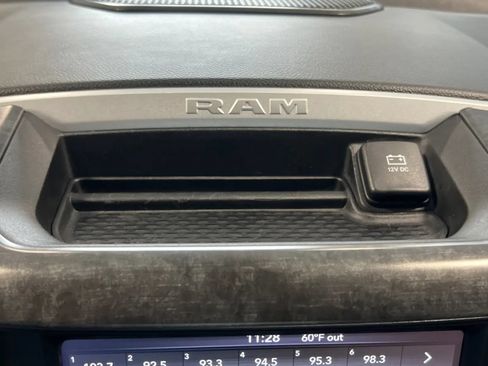 Used 2020 RAM 1500 Big Horn AWD/4WD image 39