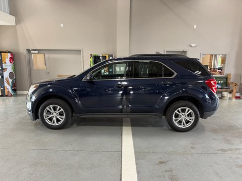 Used 2017 Chevrolet Equinox LT w/ Convenience Package FWD image 1