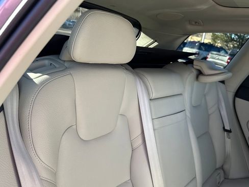 Used 2019 Volvo XC60 T5 Inscription image 22