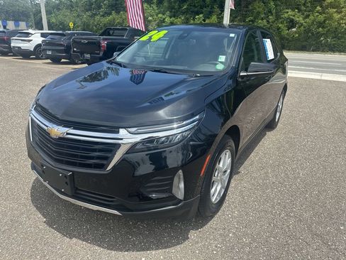 Used 2024 Chevrolet Equinox LT AWD/4WD image 12