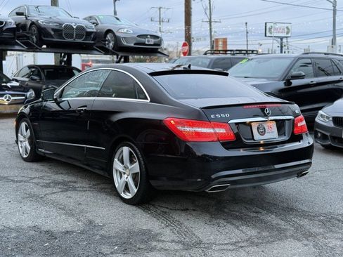 Used 2011 Mercedes-Benz E 550 Coupe image 5