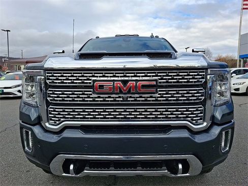 Used 2020 GMC Sierra 2500 Denali w/ Denali Ultimate Package image 3