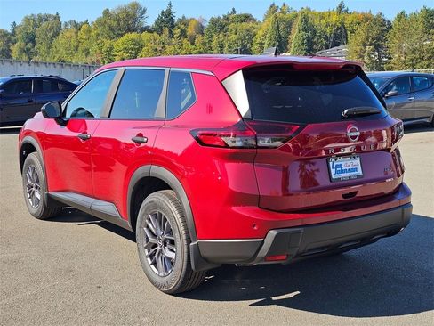 New 2026 Nissan Rogue S image 7