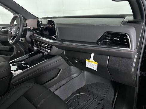 New 2026 Chevrolet Suburban RST w/ RST Capability Package image 30