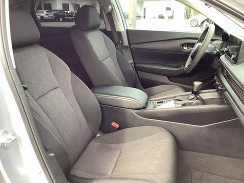 Used 2023 Honda Accord LX image 34