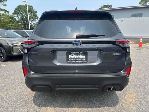 New 2025 Subaru Forester Touring image 3