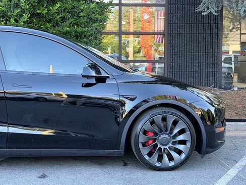 Used 2022 Tesla Model Y Performance AWD/4WD image 23