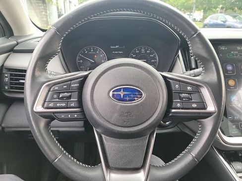 Used 2025 Subaru Outback Premium w/ Popular Package #1A AWD/4WD image 13