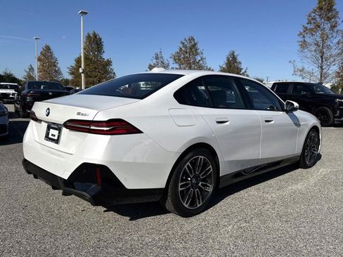 New 2026 BMW 530i w/ M Sport Package image 3