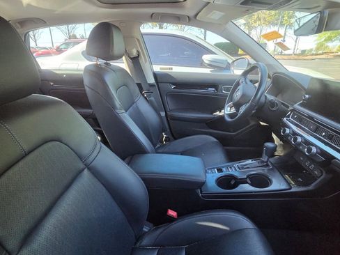 Used 2024 Honda Civic Touring image 8