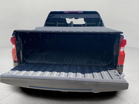 Used 2024 Chevrolet Silverado 1500 LT AWD/4WD image 22