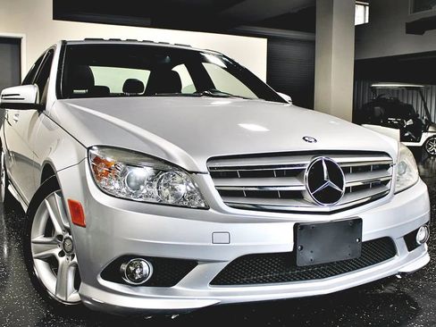 Used 2010 Mercedes-Benz C 300 C 300 Sport Sedan 4D image 32