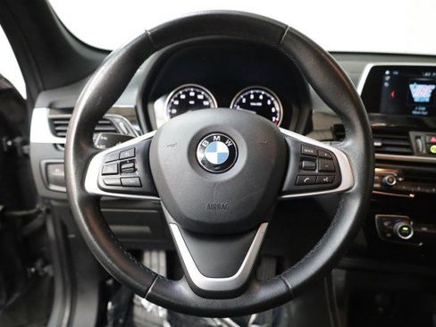 Used 2019 BMW X1 sDrive28i image 9