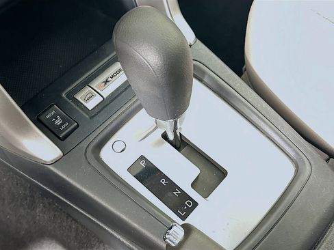 Used 2018 Subaru Forester 2.5i Premium image 24