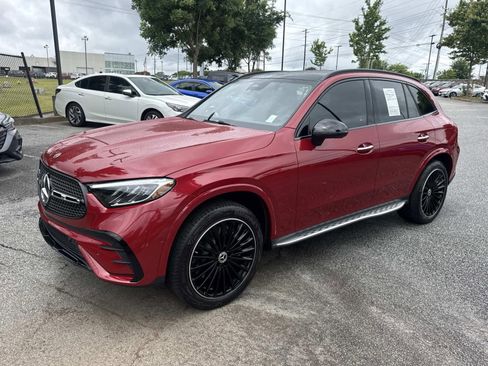 Used 2025 Mercedes-Benz GLC 300 image 3