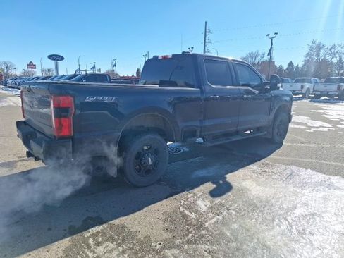 Used 2023 Ford F250 XLT w/ XLT Premium Package image 8