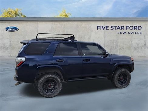 Used 2021 Toyota 4Runner Venture image 9