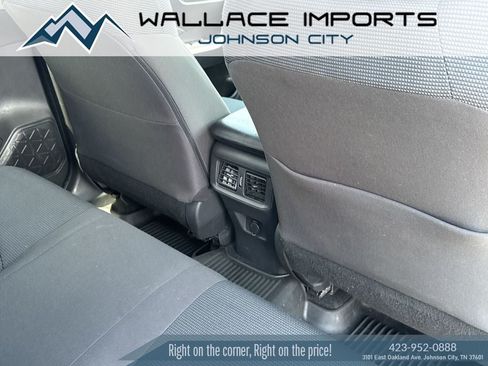 Used 2023 Toyota RAV4 LE FWD image 38