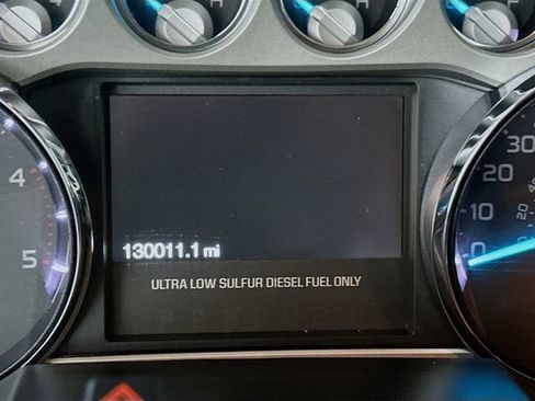 Used 2012 Ford F350 Lariat w/ Lariat Interior Pkg image 10