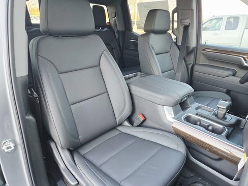 New 2026 GMC Sierra 1500 Elevation w/ Elevation Premium Package AWD/4WD image 15