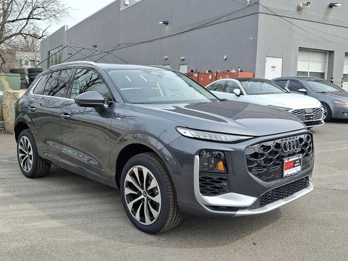 New 2026 Audi Q3 quattro 2.0T image 10