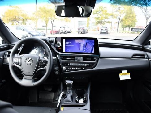 New 2025 Lexus ES 350 w/ Premium Package image 18