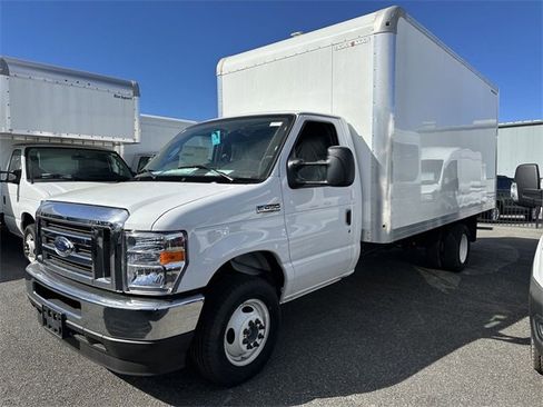 New 2024 Ford E-450 and Econoline 450 Super Duty w/ Power Windows & Locks Group image 16
